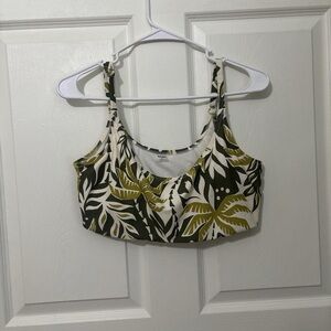 NEVER WORN XL Tropical Print Women's Bikini Top